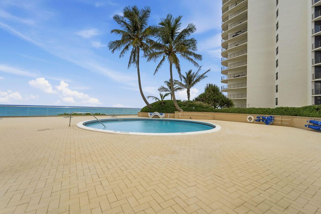 5440 N Ocean Drive, Unit 203, Singer Island, FL 33404 Photo