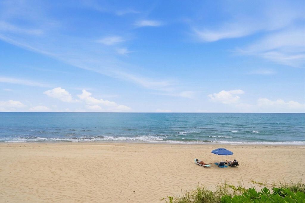 5440 N Ocean Drive, Unit 203, Singer Island, FL 33404 Photo