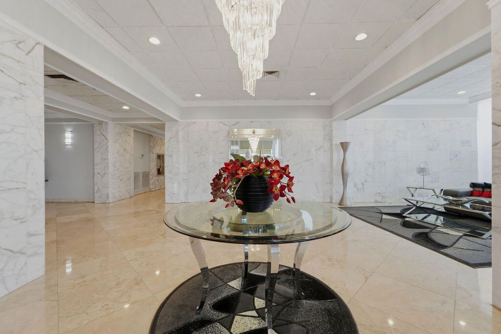 5440 N Ocean Drive, Unit 203, Singer Island, FL 33404 Photo