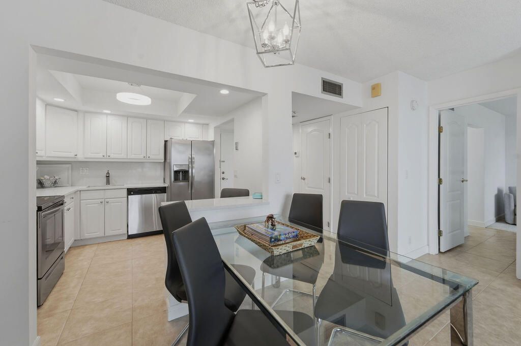 5440 N Ocean Drive, Unit 203, Singer Island, FL 33404 Photo