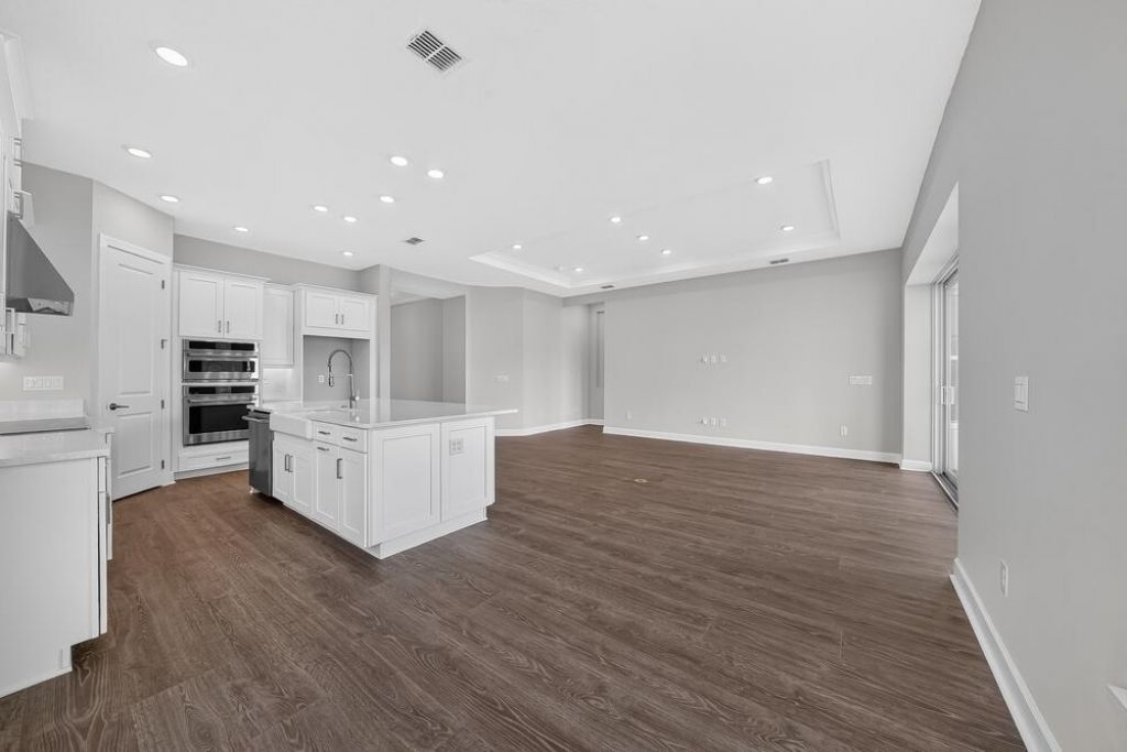 13072 SW Shinnecock Drive, Port Saint Lucie, FL 34987 Photo