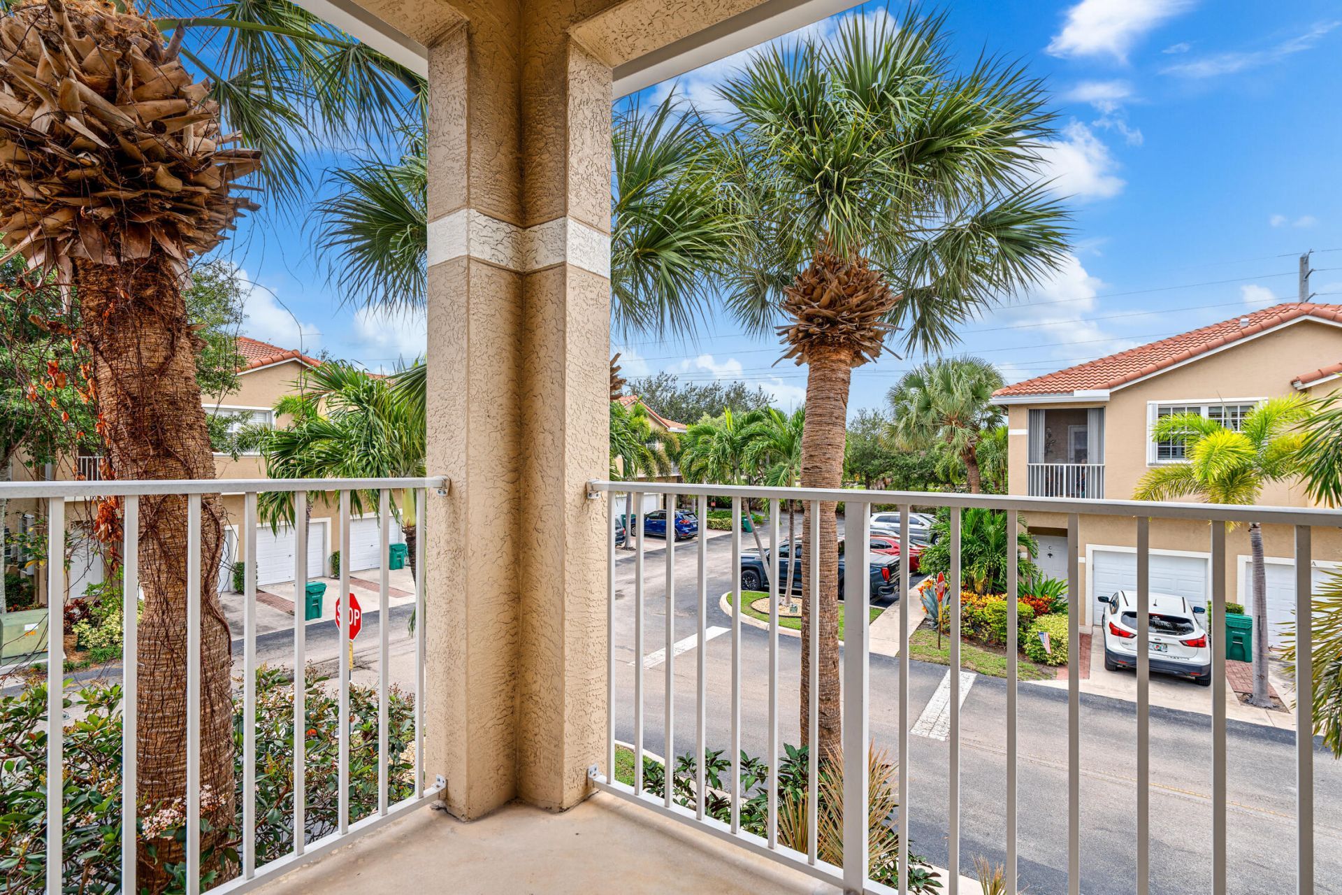 112 Lighthouse Circle, Unit J, Tequesta, FL 33469 Photo