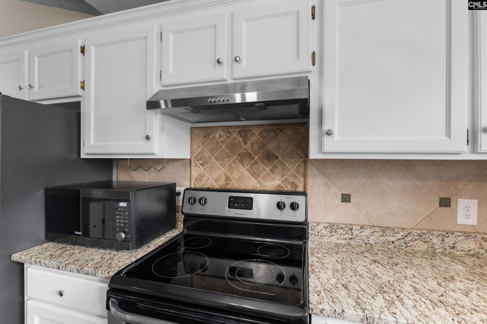 308 Angus Drive  Photo 11