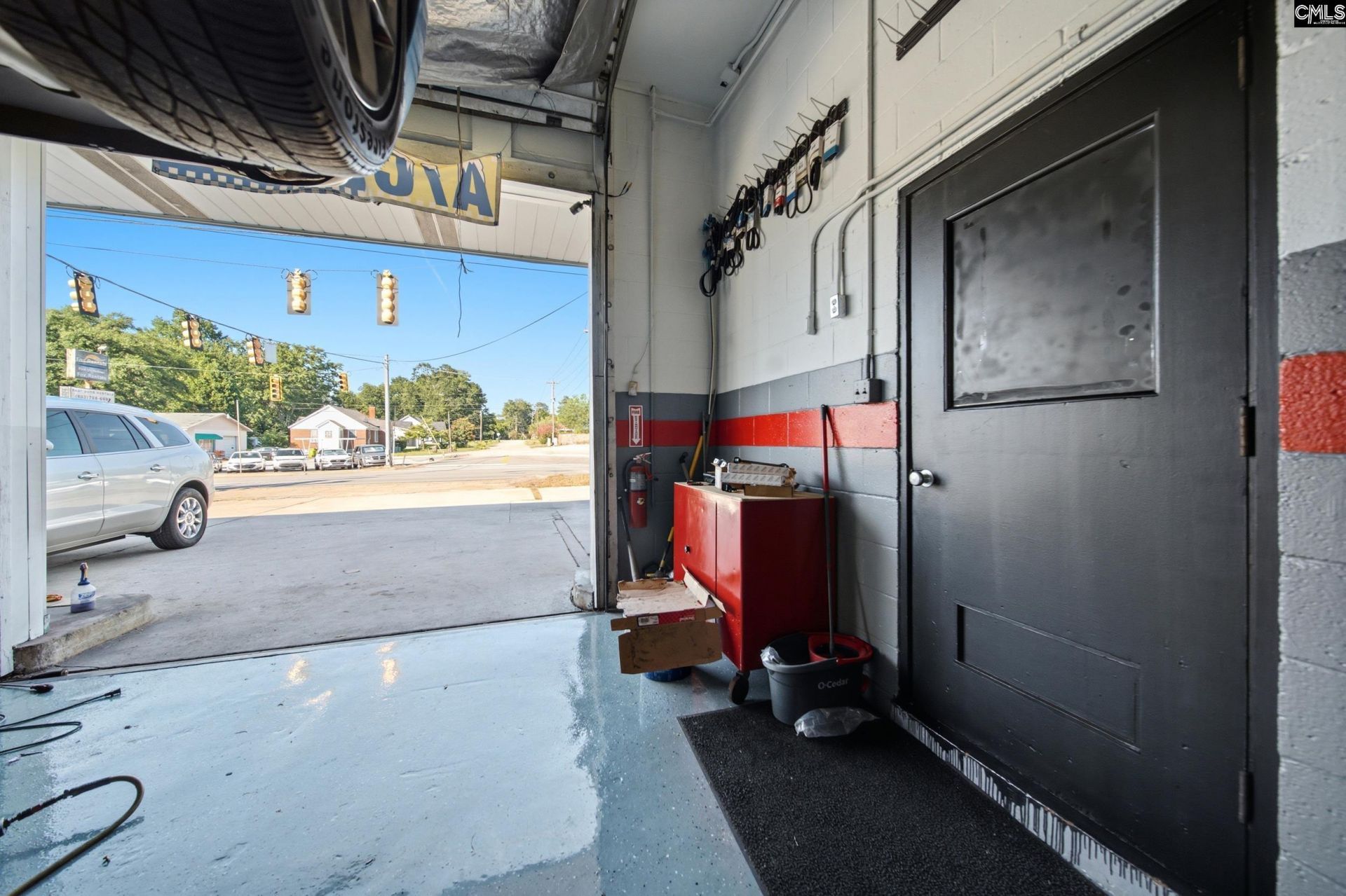 1201 Broad River Road Photo 9