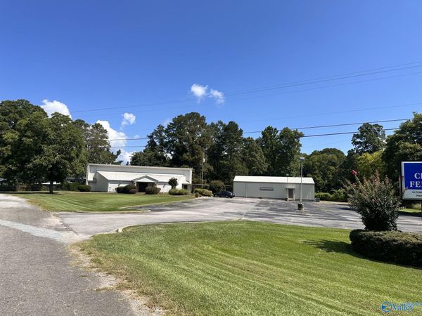 2822 Fields Avenue, Gadsden, AL 35903