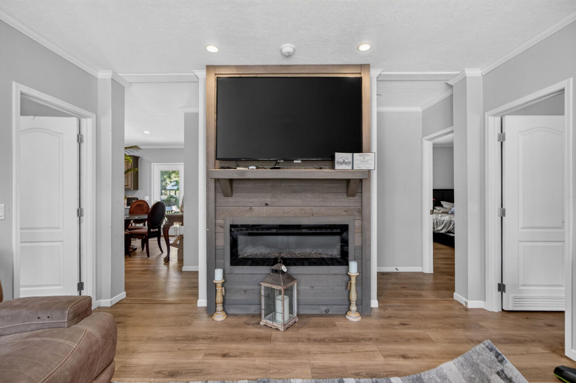 97 Colkitt Photo 13