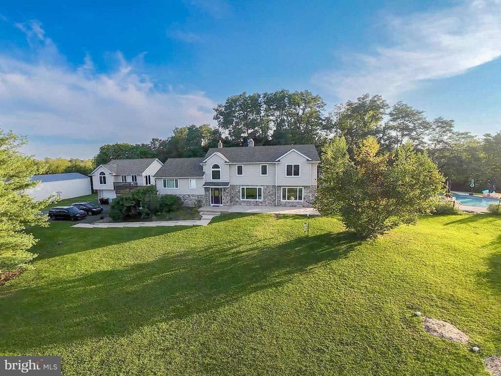 1088 GRABER ROAD , RED HILL, PA 18076