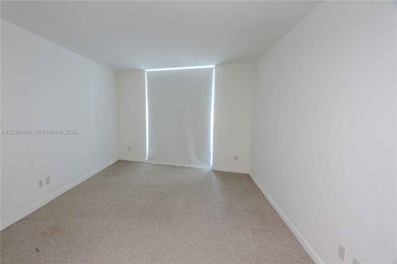 335 S Biscayne Blvd, Unit 3709, Miami, FL 33131 Photo