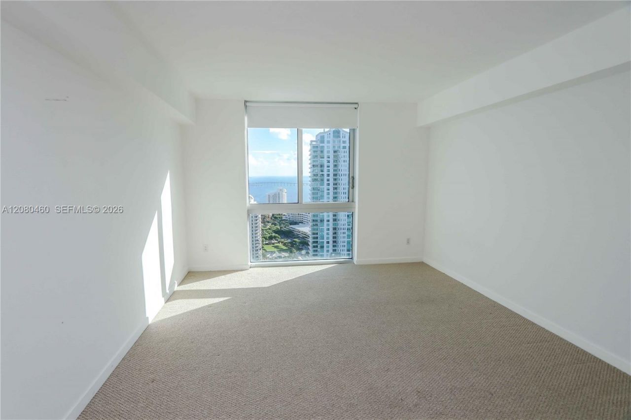 335 S Biscayne Blvd, Unit 3709, Miami, FL 33131 Photo