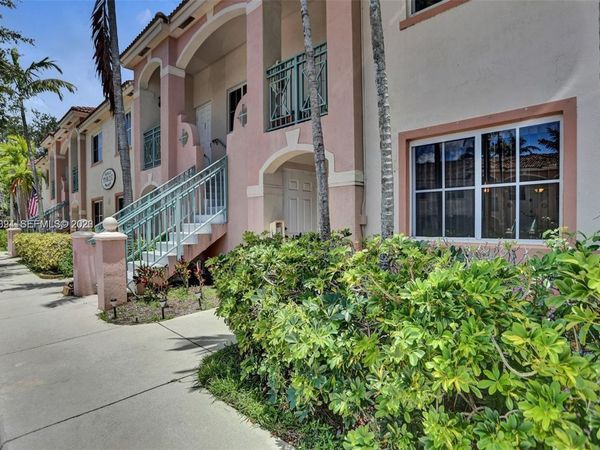 7775 NW 22nd St , Unit 105, Pembroke Pines, FL 33024