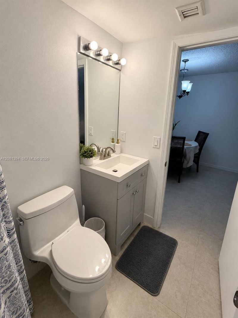 7775 NW 22nd St, Unit 105, Pembroke Pines, FL 33024 Photo