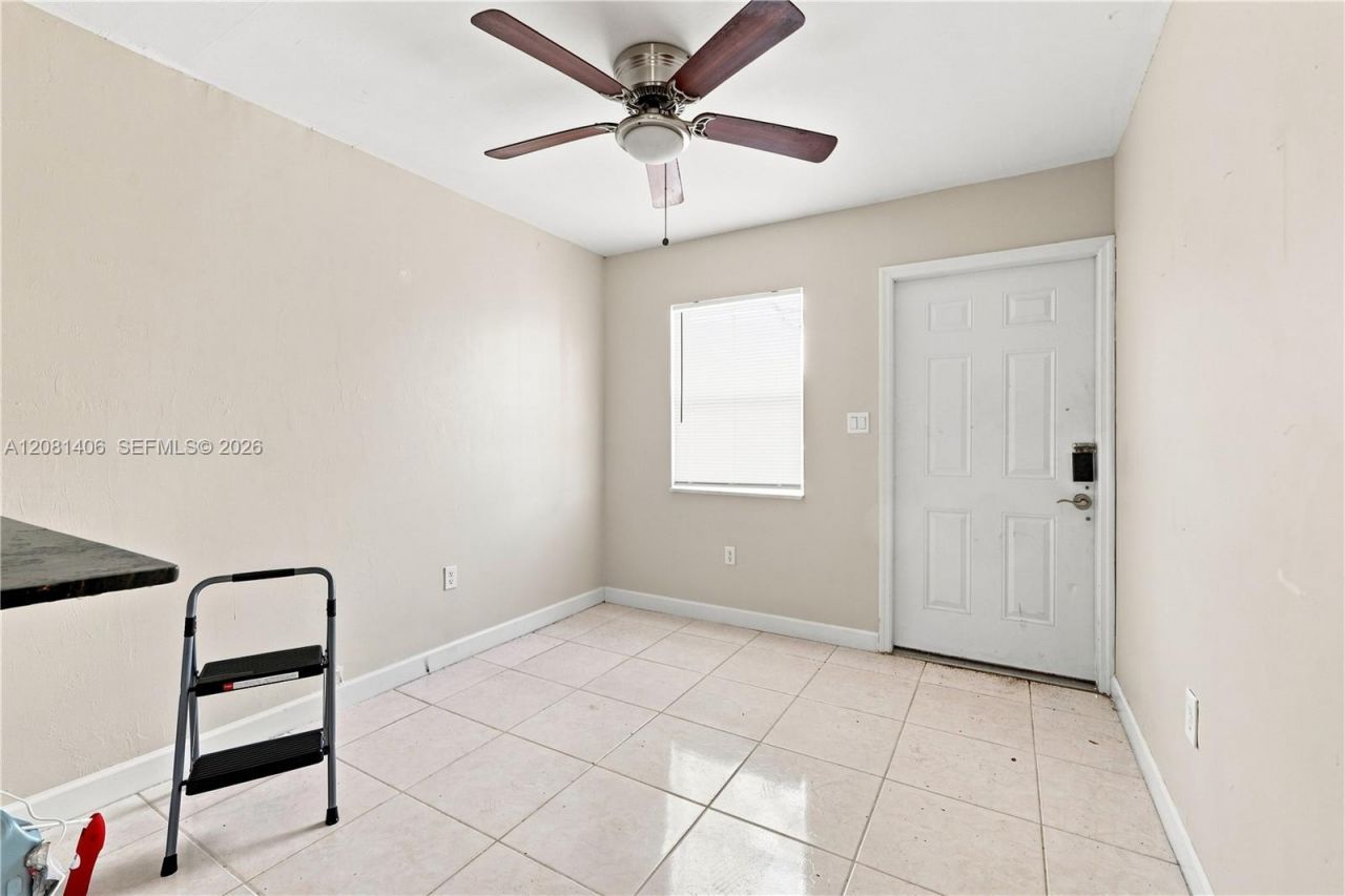2031-2040 Wright , Fort Myers, FL 33916 Photo