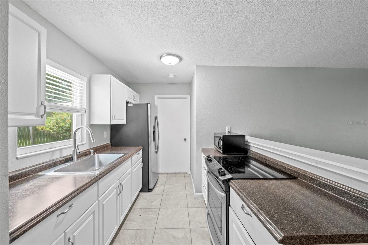 3909 Coleridge Place, Sarasota, FL 34241 Photo