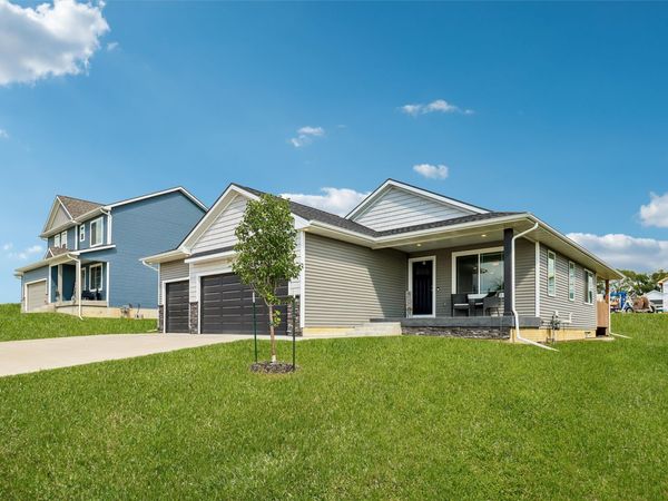 417 Coyote Street , Mitchellville, IA 50169