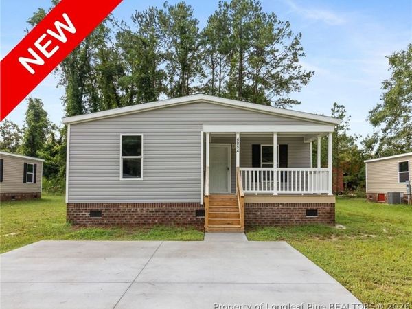 4054 Lodge Drive, Wade, NC 28395