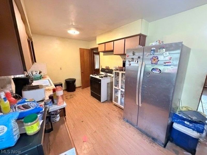 673 Rhoda Avenue, Youngstown, OH 44509 Photo 3