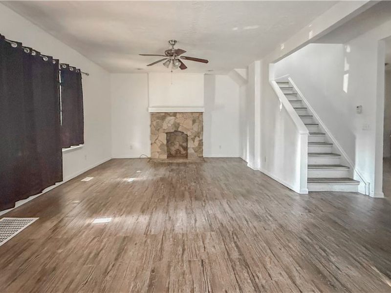 2173 E 86th Street, Cleveland, OH 44106 Photo 2