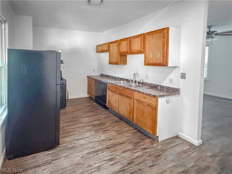 2173 E 86th Street, Cleveland, OH 44106 Photo 4