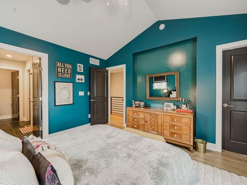 1231 Cromartie Lane, Unit Y, Columbus, OH 43201 Photo 24