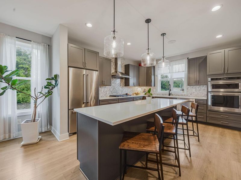 1231 Cromartie Lane, Unit Y, Columbus, OH 43201 Photo 4