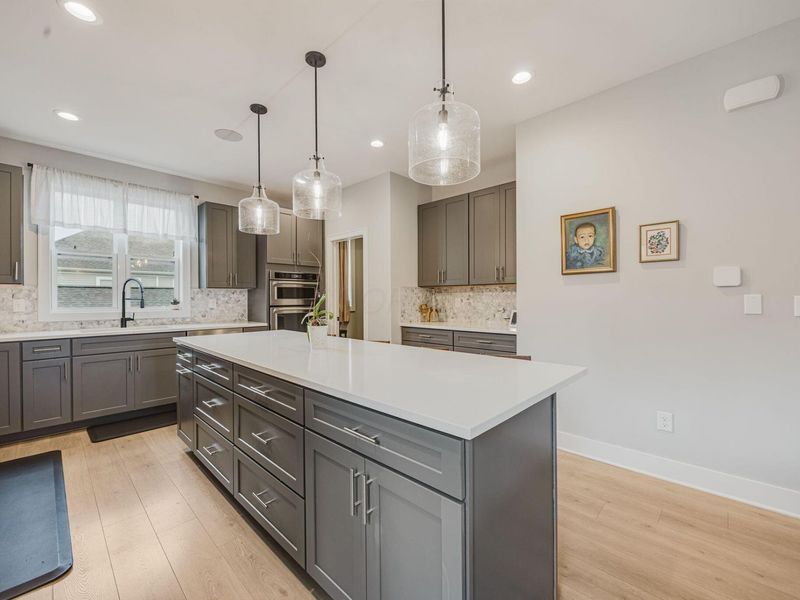 1231 Cromartie Lane, Unit Y, Columbus, OH 43201 Photo 8