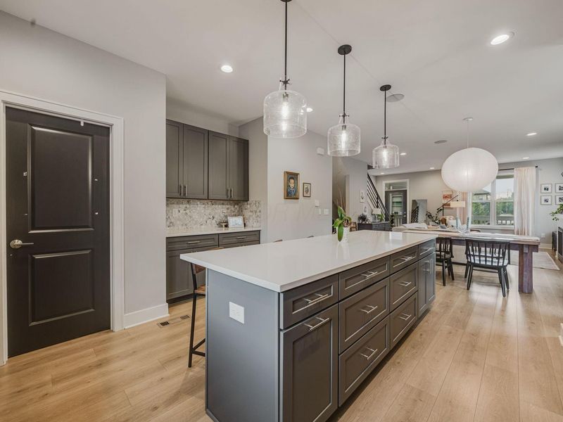 1231 Cromartie Lane, Unit Y, Columbus, OH 43201 Photo 9