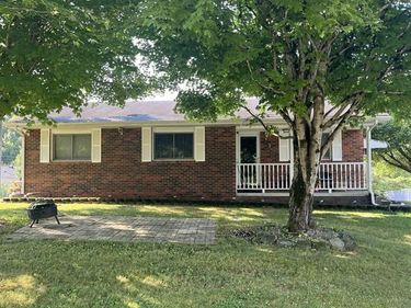 180 Keith Whitley Boulevard, Sandy Hook, KY 41171