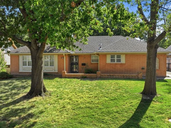 4613 S Lakewood Avenue, Tulsa, OK 74135