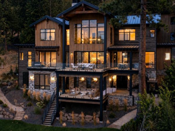 8910 Pin Oak Rd , Worley, ID 83876