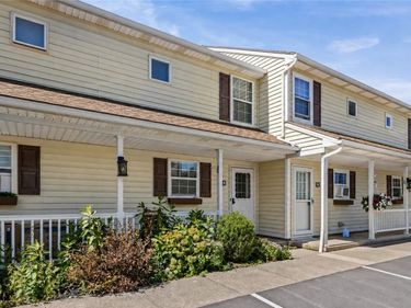 3300 State Route 364 , Unit 5B, Canandaigua, NY 14424