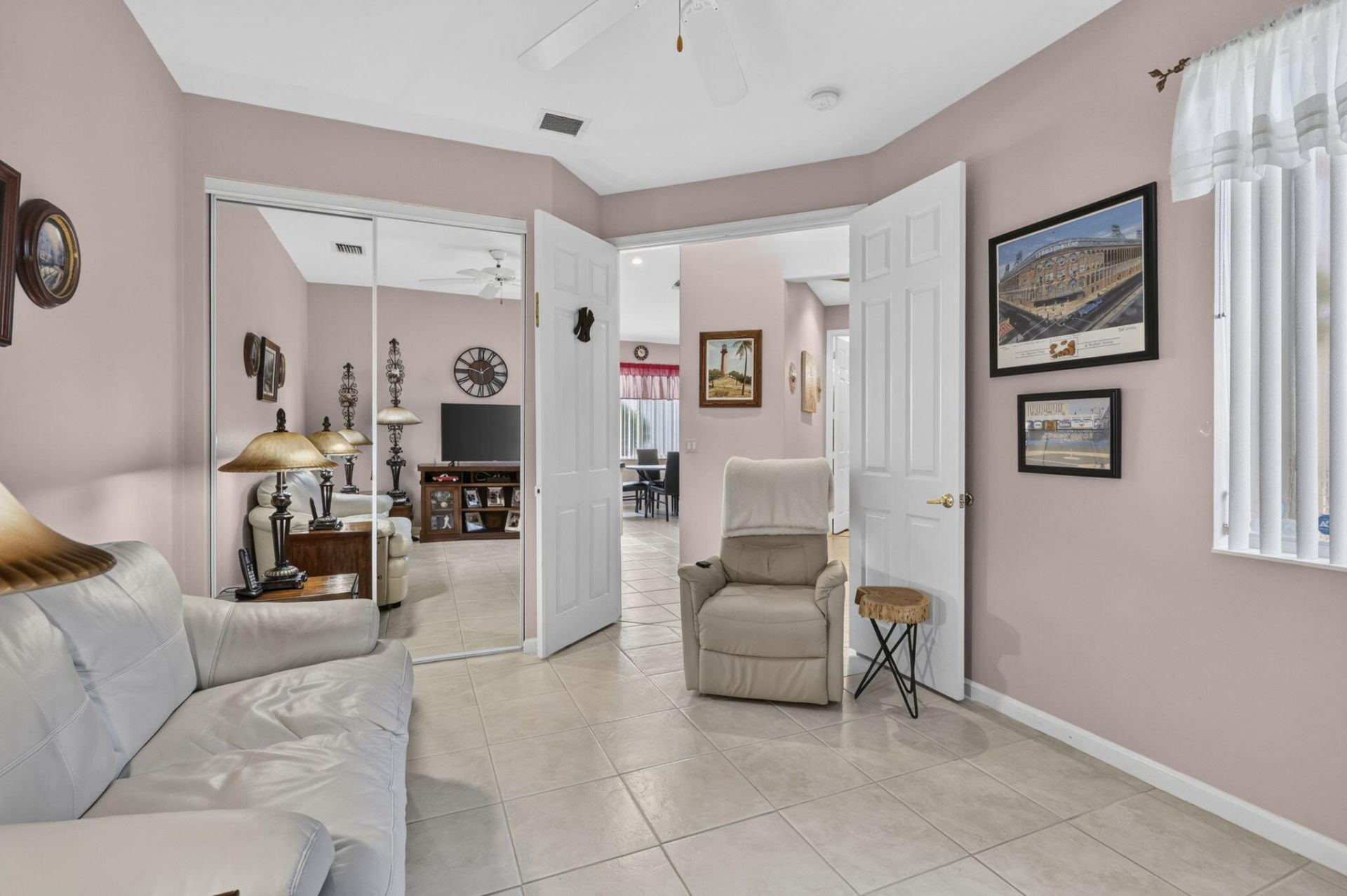 2260 Sapphire Circle, West Palm Beach, FL 33411 Photo