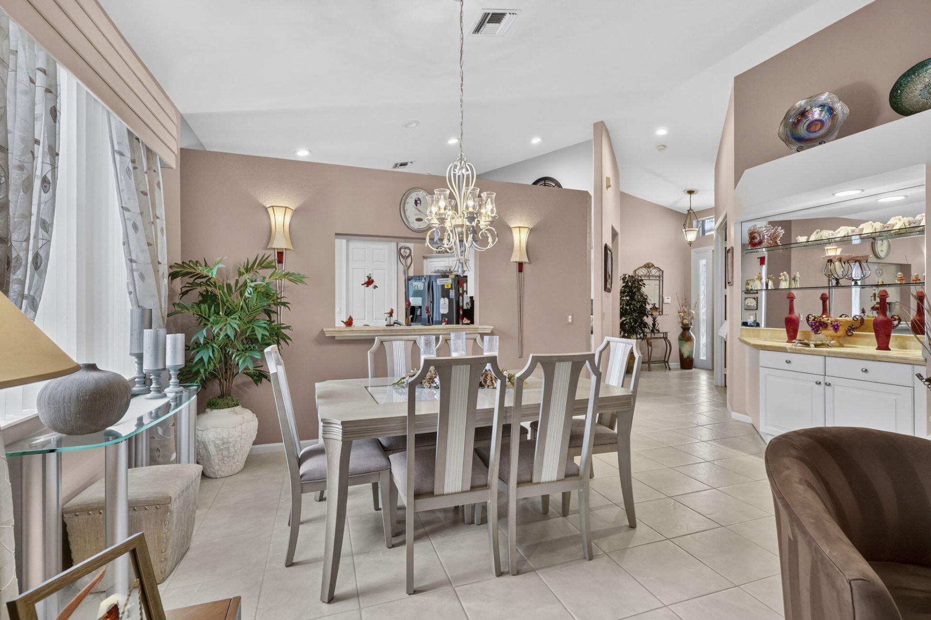 2260 Sapphire Circle, West Palm Beach, FL 33411 Photo
