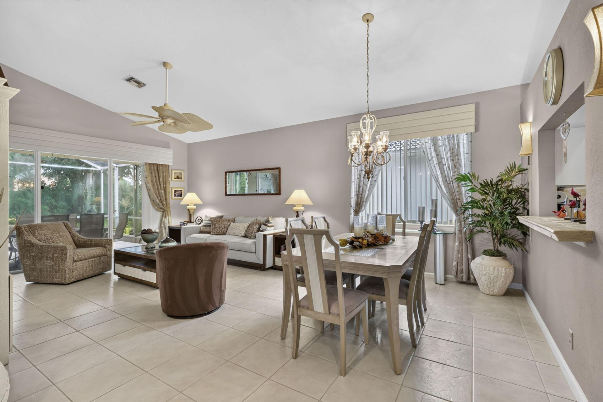 2260 Sapphire Circle, West Palm Beach, FL 33411 Photo