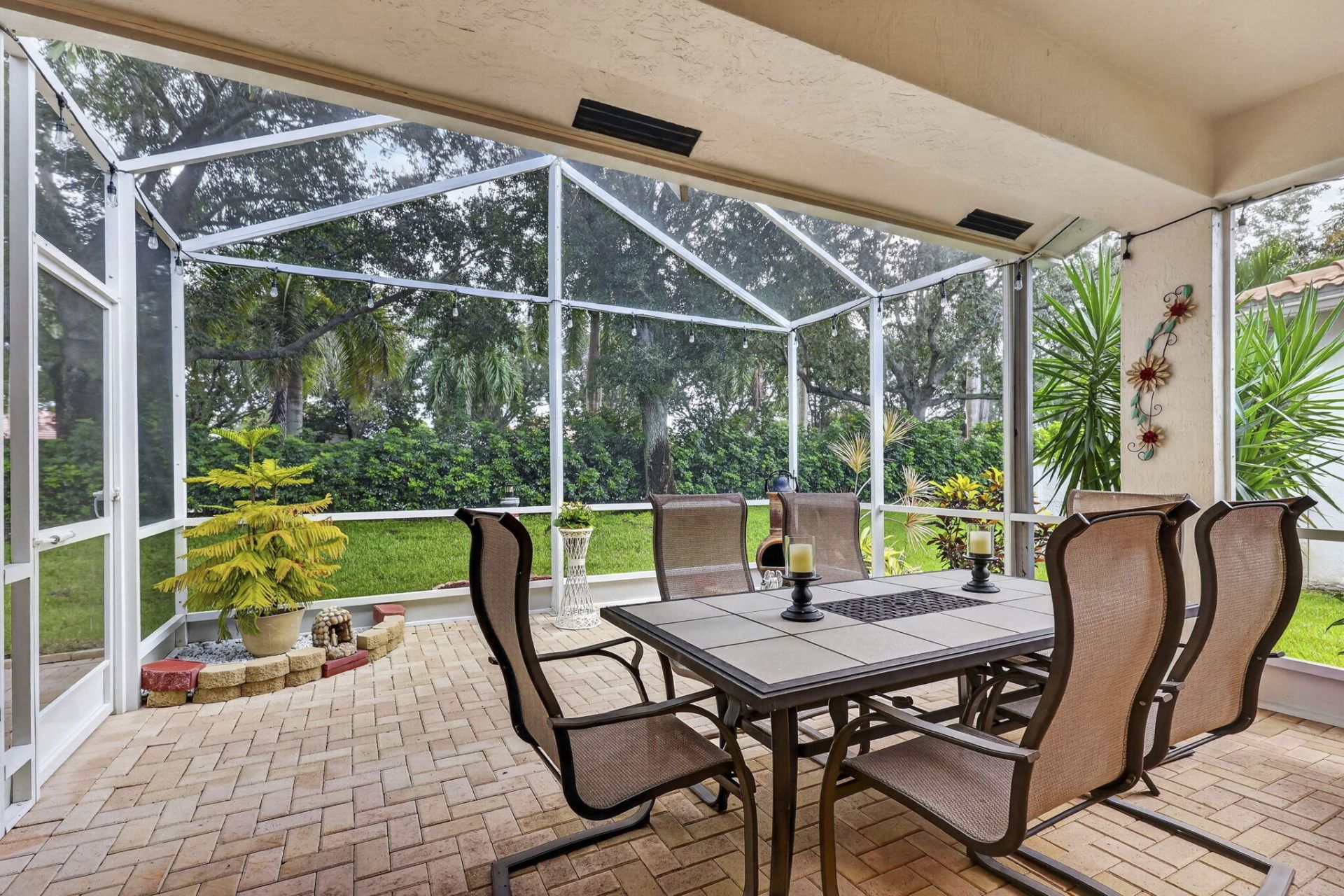 2260 Sapphire Circle, West Palm Beach, FL 33411 Photo