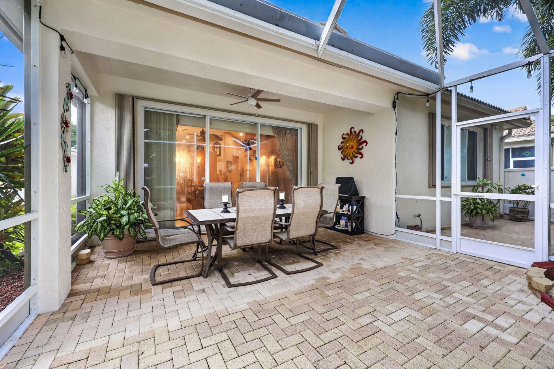 2260 Sapphire Circle, West Palm Beach, FL 33411 Photo