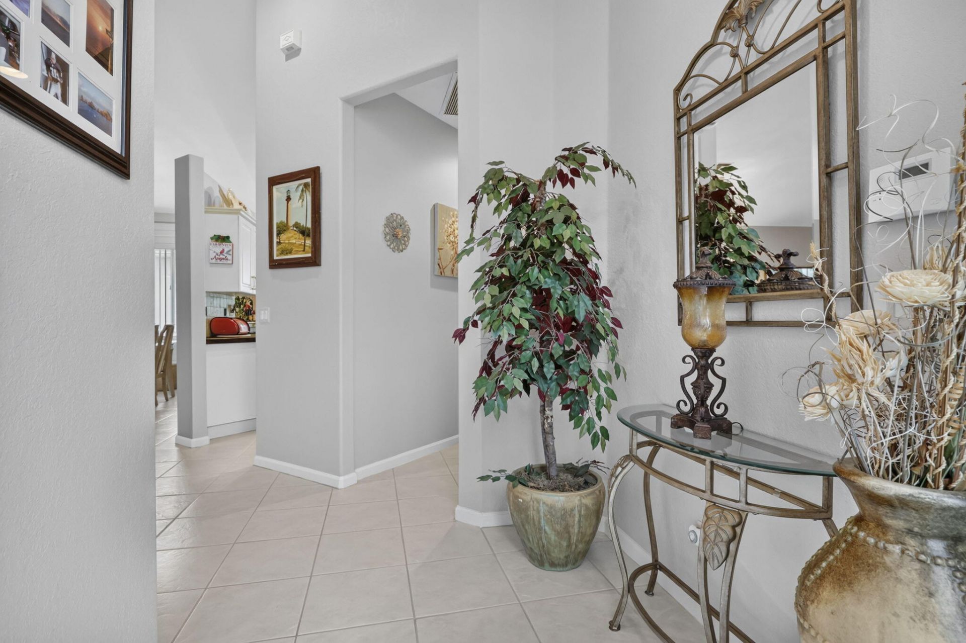2260 Sapphire Circle, West Palm Beach, FL 33411 Photo