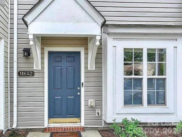 11642 Retriever Way , Charlotte, NC 28269