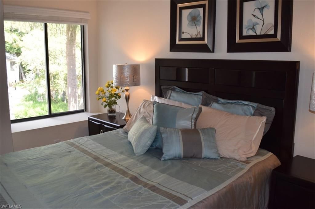 27105 Oakwood Lake Dr, Bonita Springs, FL 34134 Photo
