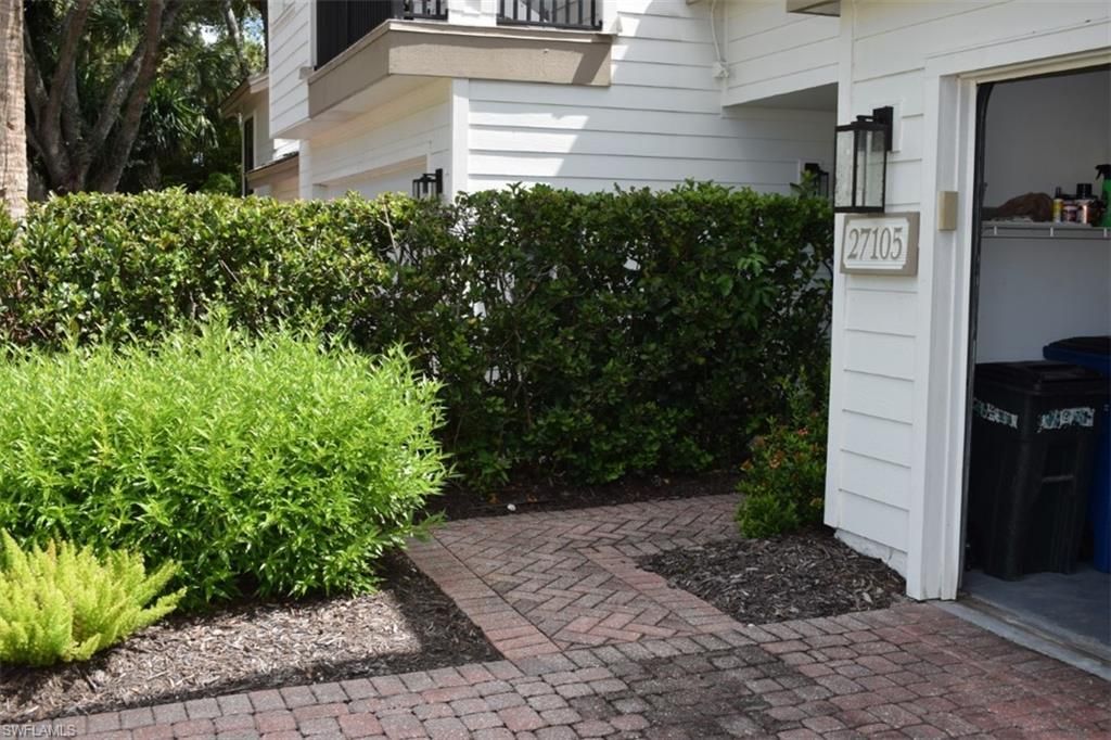 27105 Oakwood Lake Dr, Bonita Springs, FL 34134 Photo