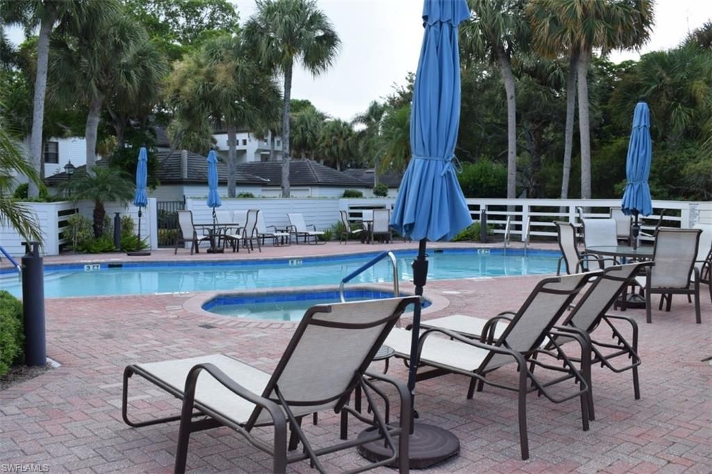 27105 Oakwood Lake Dr, Bonita Springs, FL 34134 Photo