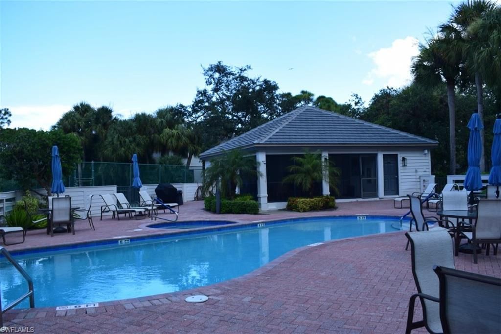 27105 Oakwood Lake Dr, Bonita Springs, FL 34134 Photo