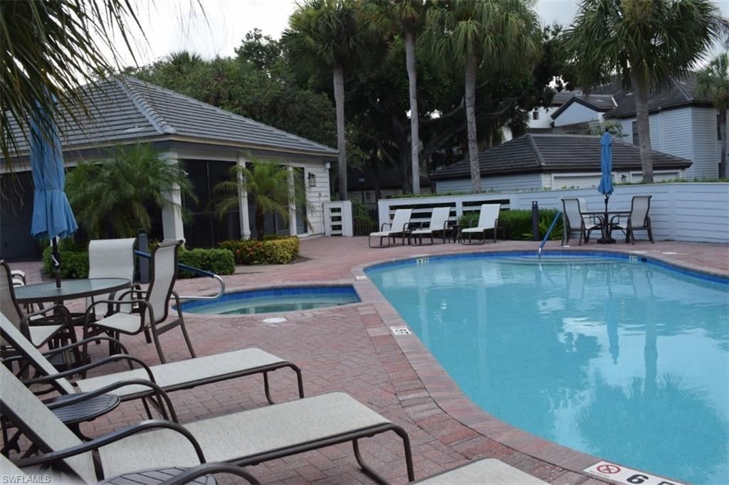 27105 Oakwood Lake Dr, Bonita Springs, FL 34134 Photo