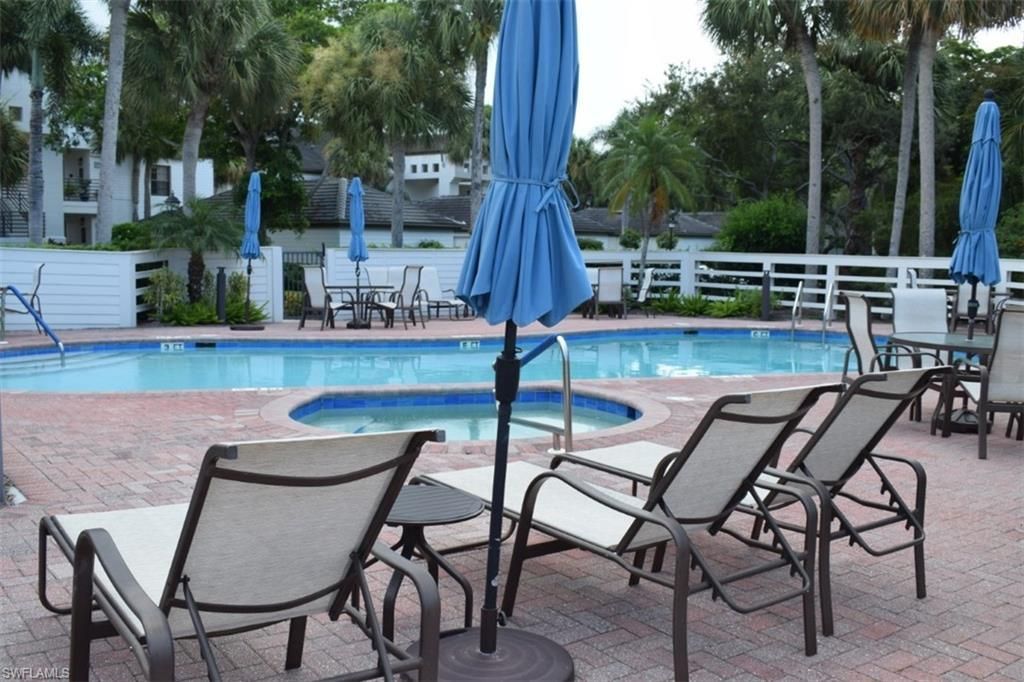 27105 Oakwood Lake Dr, Bonita Springs, FL 34134 Photo