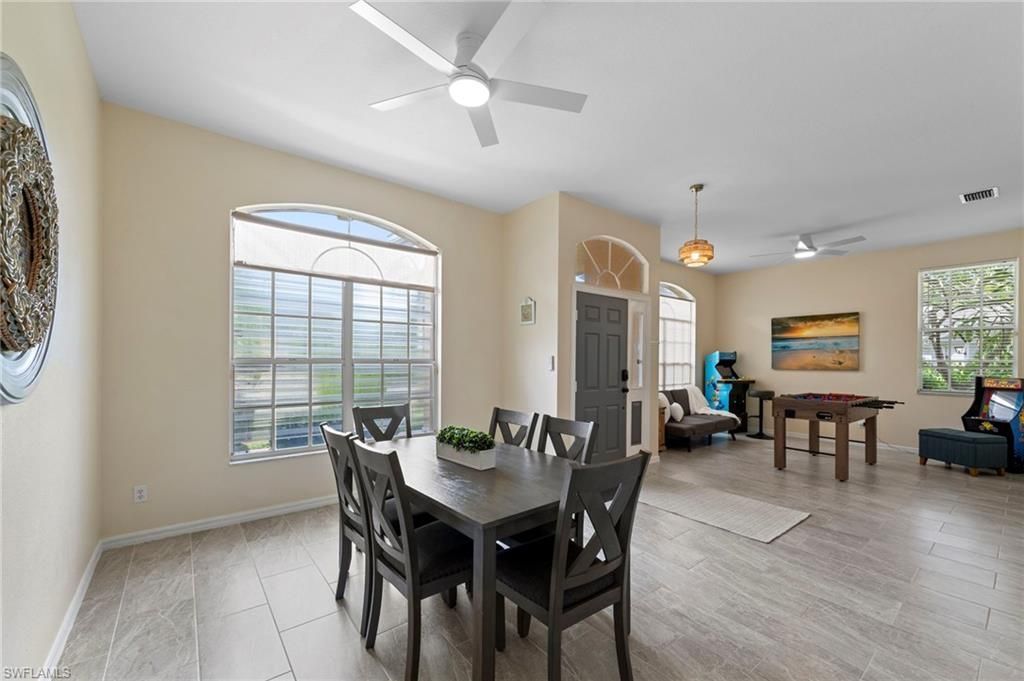 1896 Piccadilly Circus, Naples, FL 34112 Photo