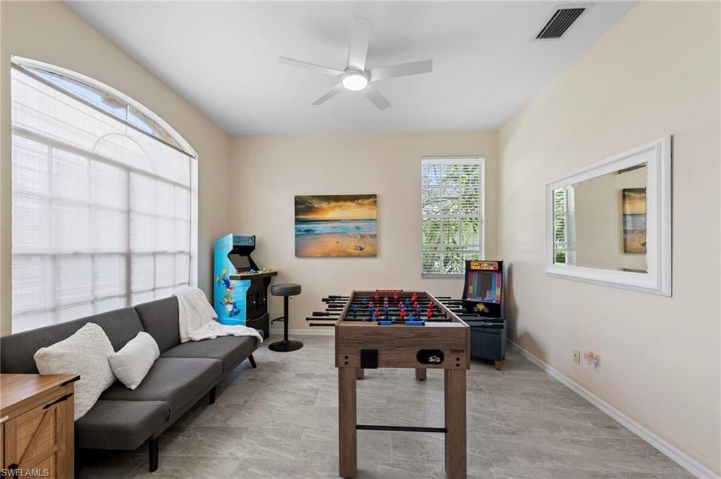 1896 Piccadilly Circus, Naples, FL 34112 Photo