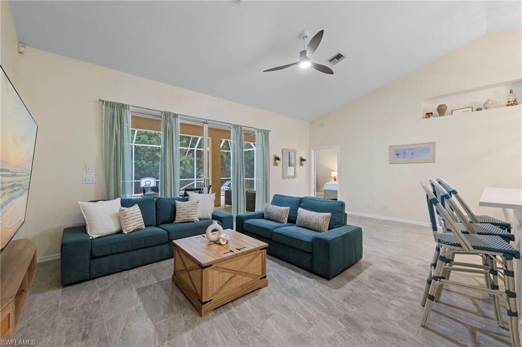 1896 Piccadilly Circus, Naples, FL 34112 Photo