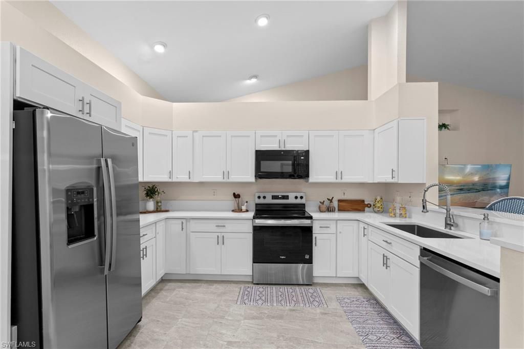 1896 Piccadilly Circus, Naples, FL 34112 Photo