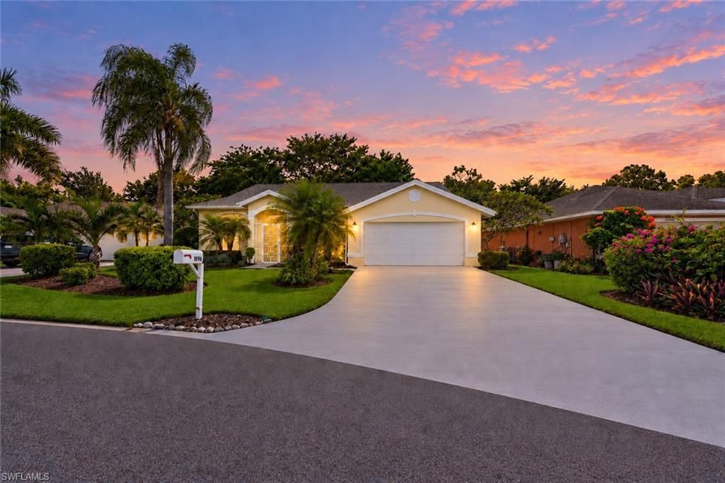 1896 Piccadilly Circus, Naples, FL 34112 Photo