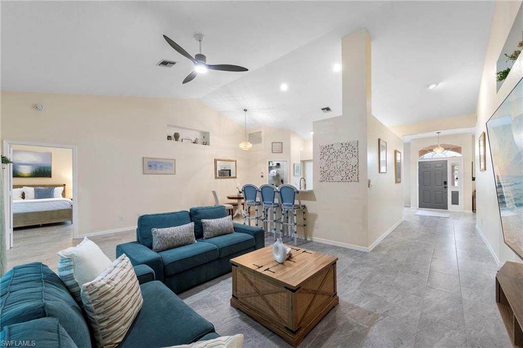1896 Piccadilly Circus, Naples, FL 34112 Photo