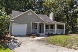 11 Cambridge Oaks Court  photo 4